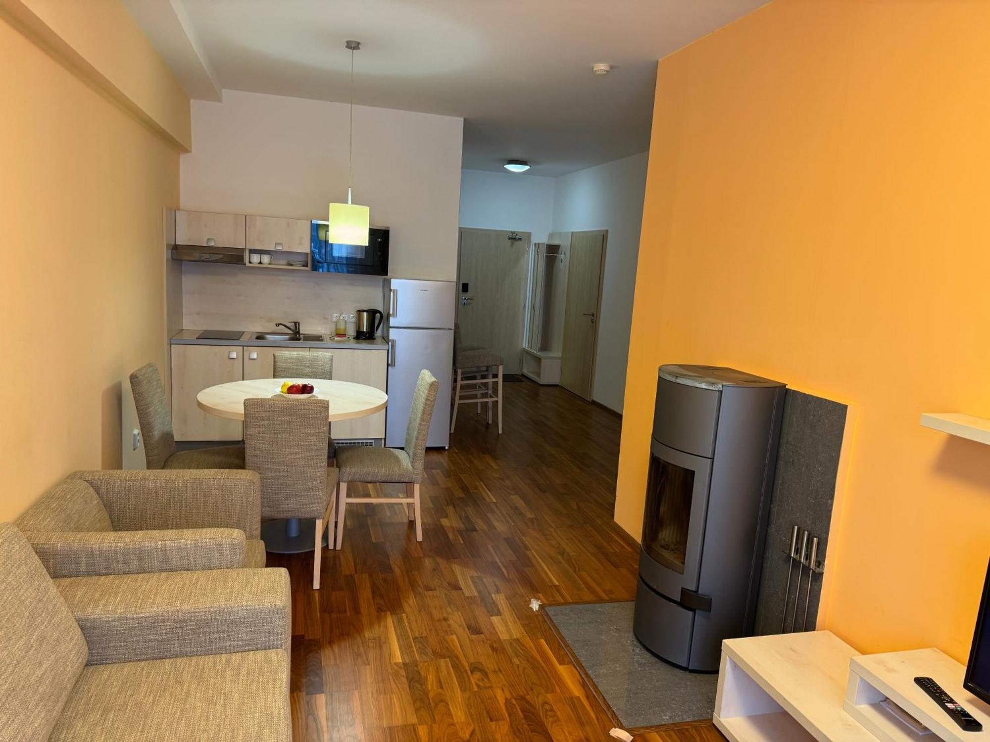 Apartment With Mountain View In Hotel Crocus, Štrbské Pleso 외부 사진