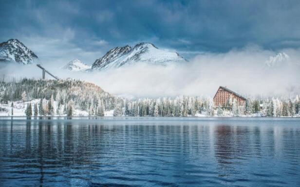 Apartment With Mountain View In Hotel Crocus, Štrbské Pleso 외부 사진