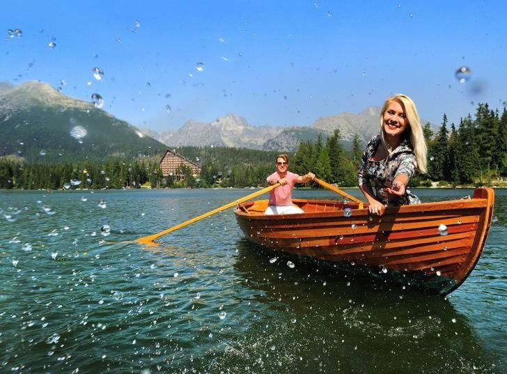 Apartment With Mountain View In Hotel Crocus, Štrbské Pleso 외부 사진